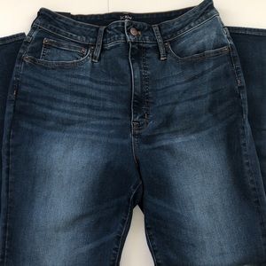 J.Crew Factory Curvy  High-Rise Jean